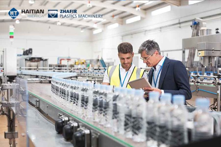 Soluciones de maquinaria para la industria del plástico